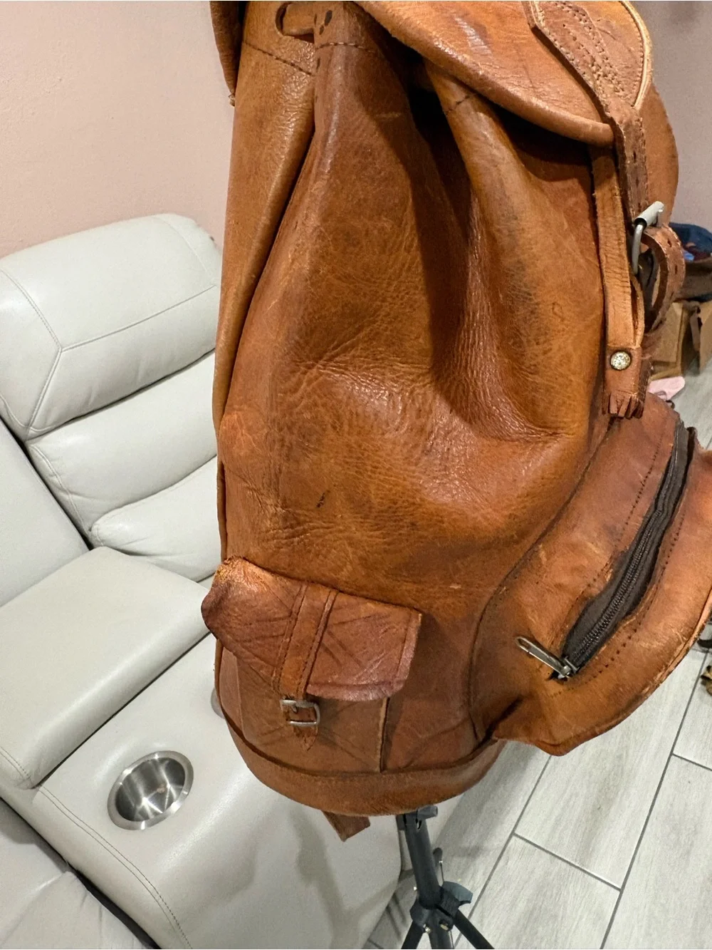 Vintage Brown Leather Men's Backpack - Classic Casual Carry